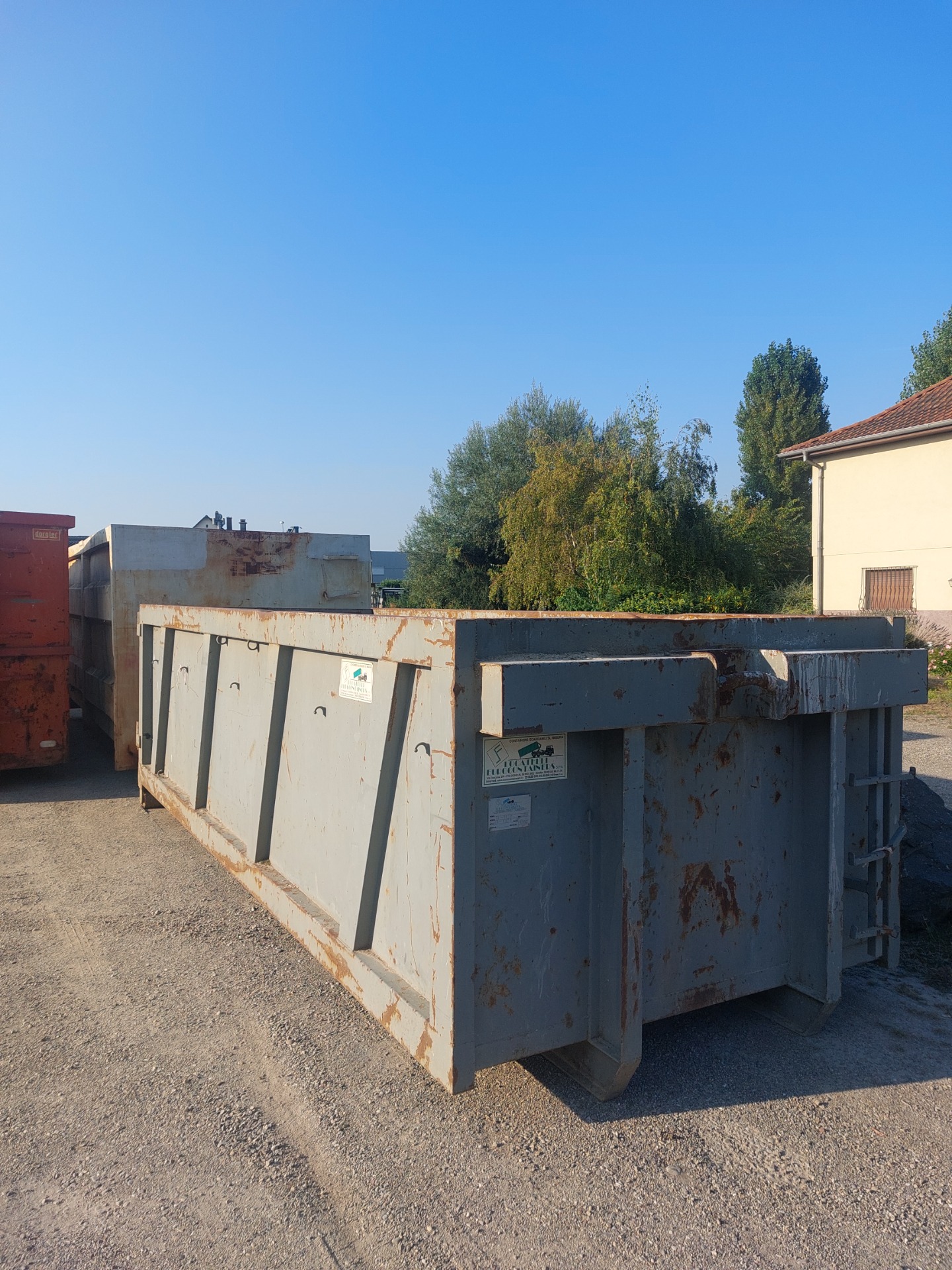 location benne réfférences ad services